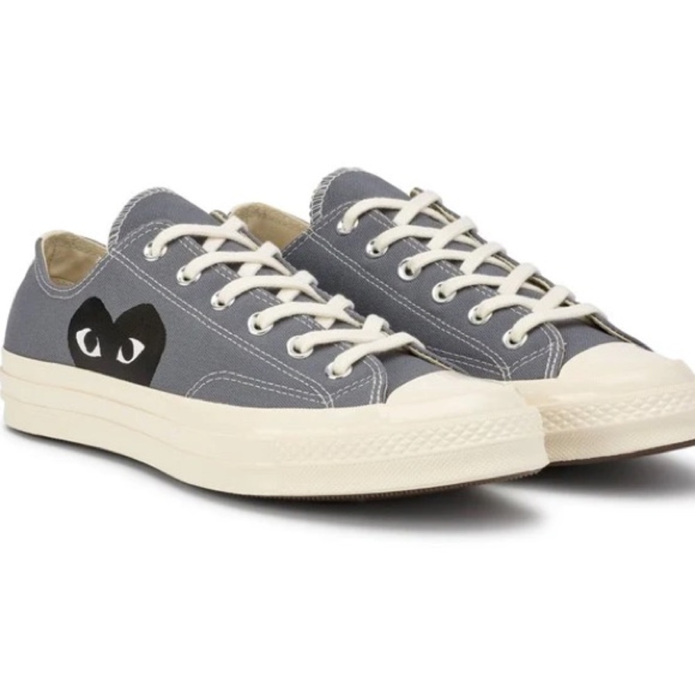 grey Comme des Garcons low converse